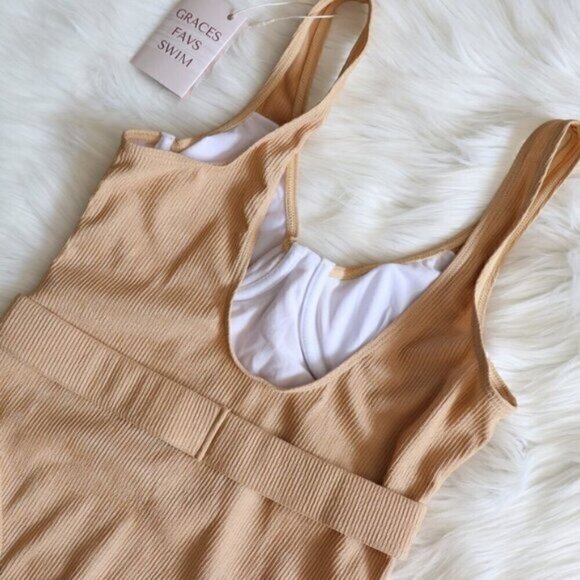 NWT Tan Ribbed Belted Bohemian One Piece Swimsuit Size Medium Bathing Suit - Picture 8 of 10